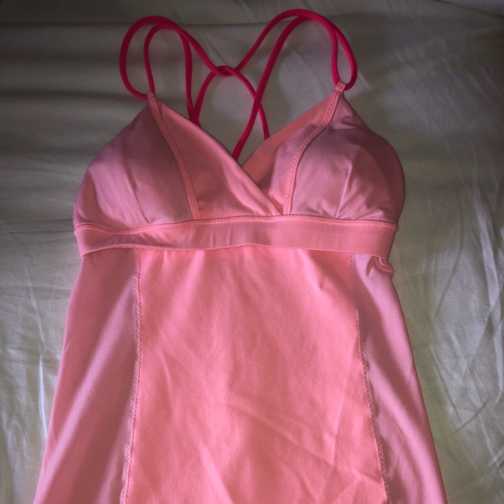 Lululemon tank top